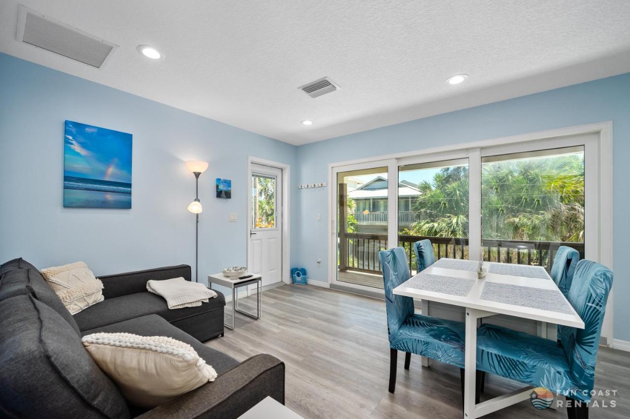 Dog Friendly Loft Steps From Beach With Gas Barbecue Grill And Upstairs Deck! New Smyrna Beach Eksteriør bilde